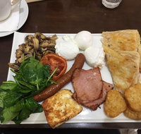Poveli Deli Cafe - Surfers Paradise Gold Coast