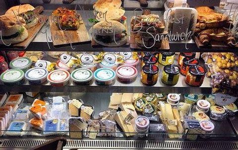 Blue Mist Cafe - Surfers Paradise Gold Coast 3