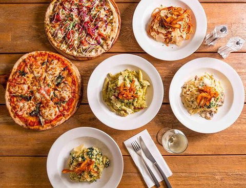 Jazzveh Woodfired Pizza - Surfers Paradise Gold Coast 0