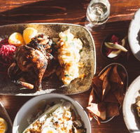 The Lion's Den Berry - Surfers Paradise Gold Coast