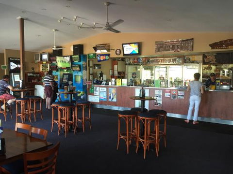Riverview Tavern - Surfers Paradise Gold Coast 0