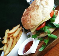 Snapperman Beach Cafe - Surfers Paradise Gold Coast