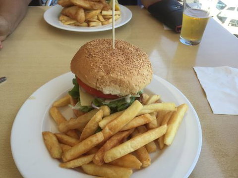 Crown Hotel Motel - Grafton Restaurant - Surfers Paradise Gold Coast 0