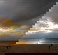 Hungry Wolf's Kincumber - Surfers Paradise Gold Coast