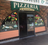 Anna  Sam Pizzeria Restaurant - Surfers Paradise Gold Coast