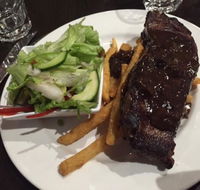 Tumbarumba Motel  Elms Restaurant - Surfers Paradise Gold Coast