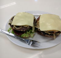 Uncle Leo's - Surfers Paradise Gold Coast