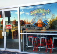 Elwoods Eatery - Surfers Paradise Gold Coast