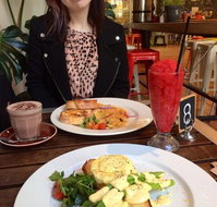 Tree Eighty3 Cafe - Surfers Paradise Gold Coast