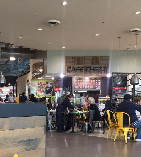 Cafe Chezzi - Surfers Paradise Gold Coast 0