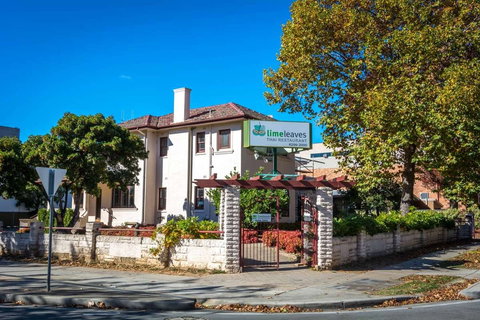 Lime Leaves - Surfers Paradise Gold Coast 0