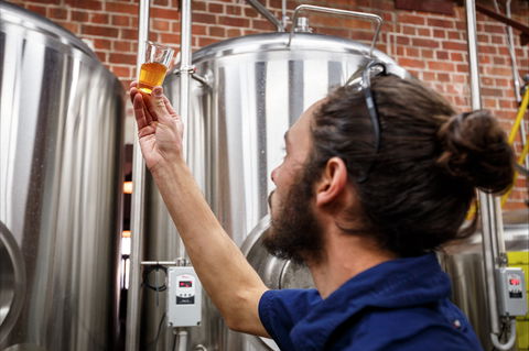 Two Heads Brewing - Surfers Paradise Gold Coast 1