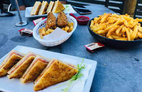 Offshore Cafe & Restaurant - Surfers Paradise Gold Coast 0