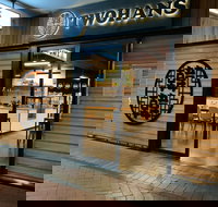 Two Hans - Surfers Paradise Gold Coast