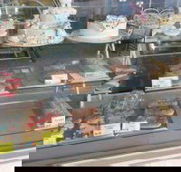 Sunbeam Cakes - Surfers Paradise Gold Coast