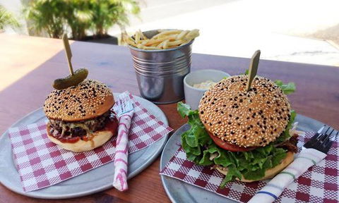 Ciccio's Pizza Kitchen - Surfers Paradise Gold Coast 9