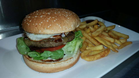 Chester Hill Hotel - Surfers Paradise Gold Coast 0