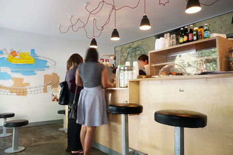 Paper Cup - Surfers Paradise Gold Coast 0