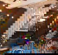 Clovelly Restaurant - Surfers Paradise Gold Coast