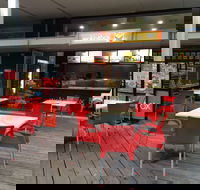 Hyde Park Hotel - Surfers Paradise Gold Coast
