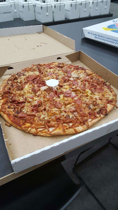 Johnny Boys Pizza - Keysborough - Surfers Paradise Gold Coast 0