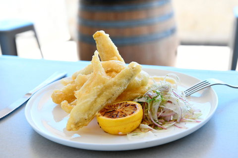 Lamont's - Smiths Beach - Surfers Paradise Gold Coast 1