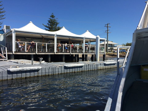 Tea Gardens Boatshed - Surfers Paradise Gold Coast 0