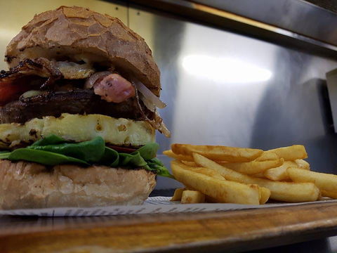Vaby's Restaurant - Surfers Paradise Gold Coast 0