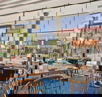 Comfort Inn Blue Lagoon Sails Restaurant - Sails Restaurant Closed Until Further Notice - Surfers Paradise Gold Coast