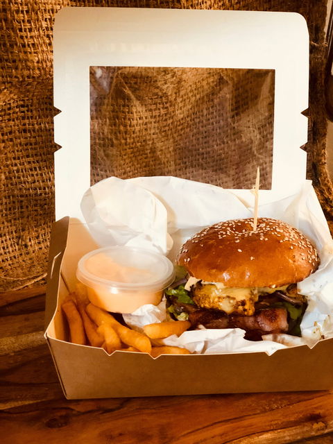 Green Ivy Cafe - Surfers Paradise Gold Coast 2