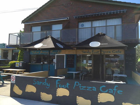 Sandy Foot Pizza Cafe - Surfers Paradise Gold Coast 0