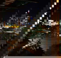 Drysdale Hotel - Surfers Paradise Gold Coast