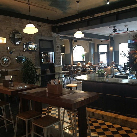 White Cockatoo Hotel - Surfers Paradise Gold Coast 0