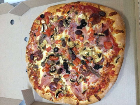 Al Taglio Woodfire Pizzeria - Surfers Paradise Gold Coast 0