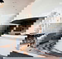 The Penny Drop - Surfers Paradise Gold Coast