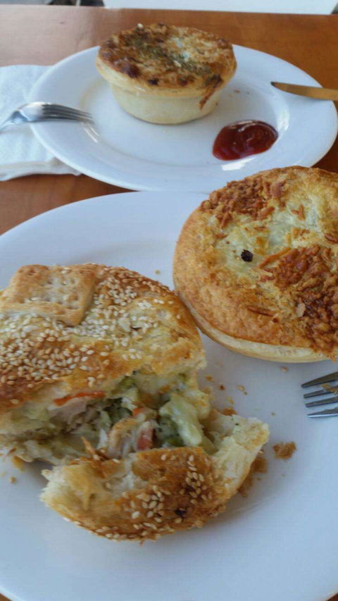 Flying Tarts Bakery And Cafe - Surfers Paradise Gold Coast 0