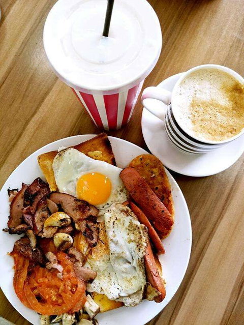 Huey's Bakehouse - Surfers Paradise Gold Coast 0