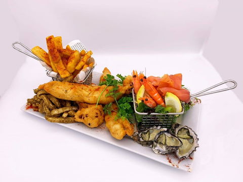 Mariners On The Waterfront Bistro - Surfers Paradise Gold Coast 1