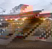 Lakeside Pizza - Surfers Paradise Gold Coast