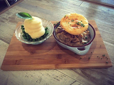 Zyka's Kitchen - Surfers Paradise Gold Coast 0