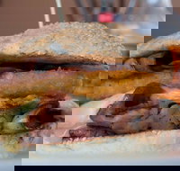 Trader Joe's Garage - Cafe - Surfers Paradise Gold Coast