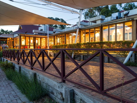 D'arenberg D'Arry's Verandah Restuarant - Surfers Paradise Gold Coast 0