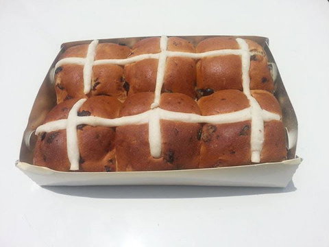 Red Chocolate Tree - Surfers Paradise Gold Coast 0