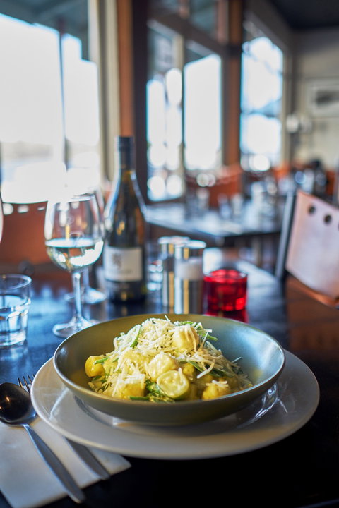 Bushman's - Surfers Paradise Gold Coast 1