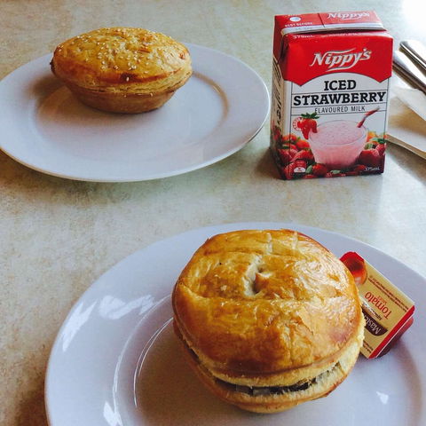 Pie In The Sky - Bilpin - Surfers Paradise Gold Coast 0