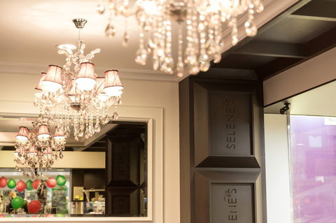 Selene's Chocolate Bar - Box Hill - Surfers Paradise Gold Coast 0