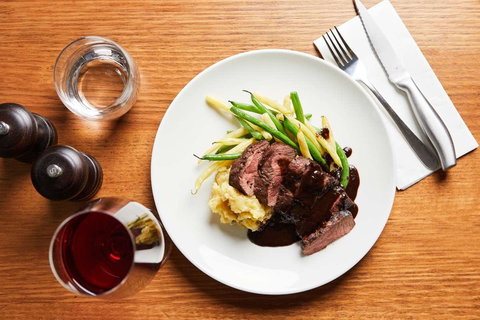 Canoe Canoe - Surfers Paradise Gold Coast 0