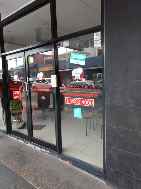 Piazza Guru - Surfers Paradise Gold Coast 0
