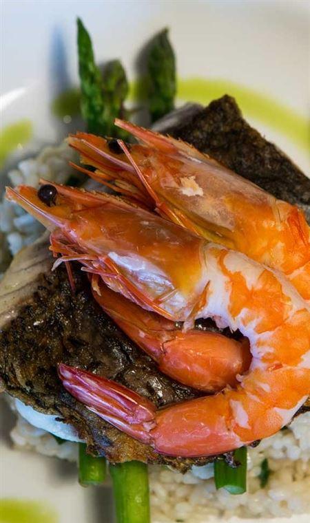 Hong Loch - Surfers Paradise Gold Coast 14