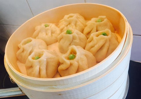 Hong Loch - Surfers Paradise Gold Coast 7